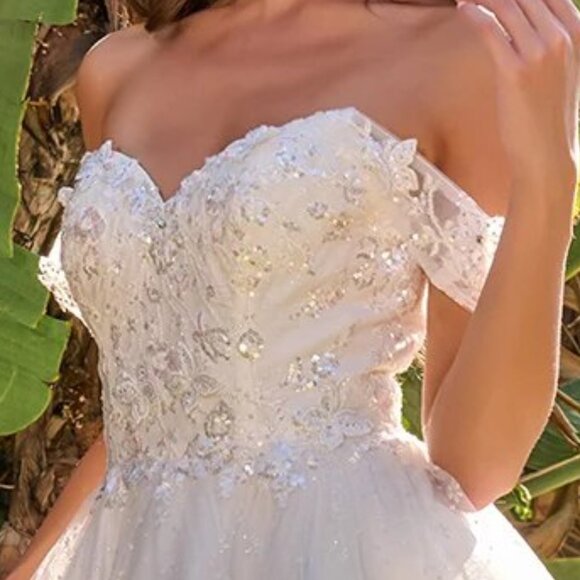 New Off The Shoulder Wedding Dress w/ Sequins & Butterfly Embroidery GS3685 - Picture 5 of 9